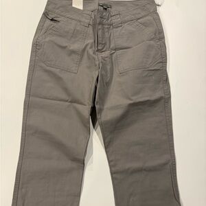 GAP Gray Women's Capris
